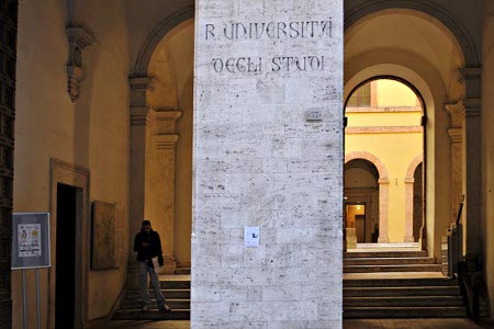 Troppe barriere architettoniche all'università - RadioSienaTv (Comunicati Stampa)