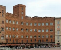 Fondazione Mps: 16 e 21 dicembre 2021 visite guidate gratuite a Palazzo Sansedoni