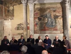 Enrico Rossi: "Mps mantenga direzione della banca a Siena"