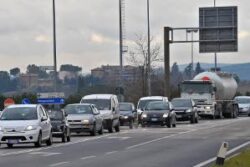 Incidente sulla tangenziale Siena Ovest, traffico bloccato