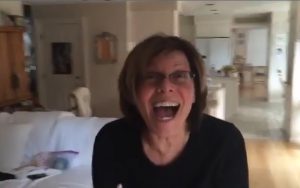 La sorpresa di Diliegro alla mamma - Il video diventa virale