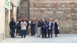 Scandalo: Dubai vuol fare la copia di Siena nel deserto