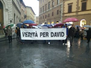 Oltre 600 persone in corteo per David Rossi - I VIDEO