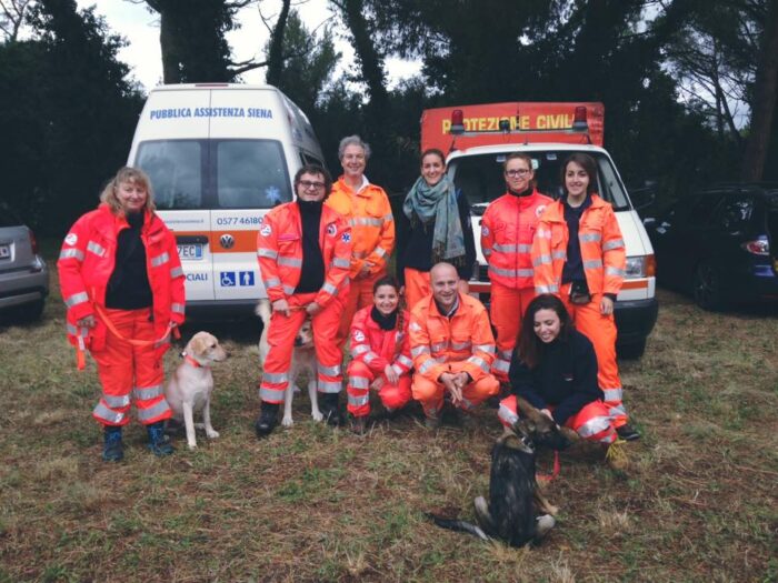 Unit&agrave; cinofile della Pubblica Assistenza in addestramento - LE FOTO