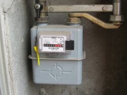 Ruba metri cubi di gas grazie ad un marchingegno