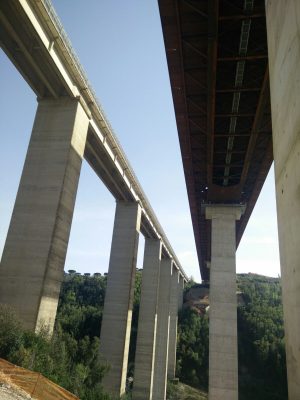 Litiga con la moglie e va a gettarsi dal Ponte di Petriolo: salvato