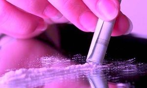 Festini a luci rosse e droga nella Siena bene