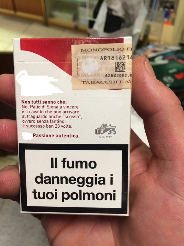 Il palio finisce sulle sigarette, &egrave; polemica