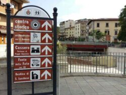 Poggibonsi fa nuova la segnaletica turistica