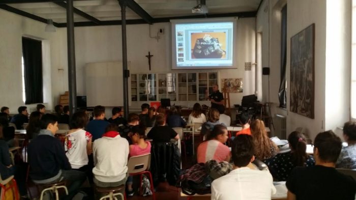 La Polizia di Stato incontra gli studenti delle scuole superiori