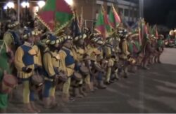 Parodia del Palio con Drago e Tartuca al Carnevale dei bambini di Santeramo in Colle