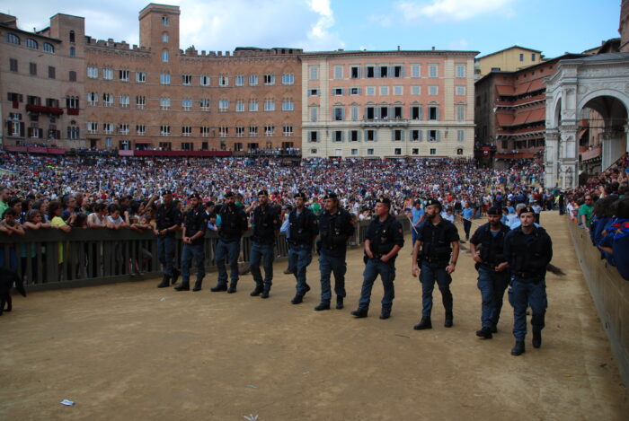 Animalisti: arriva il no della questura per allerta terrorismo internazionale