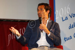 Problemi di salute per il figlio di Bernardo Corradi ed Elena Santarelli