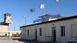 Liquidazione Aeroporto di Siena, accettato accordo, Galaxy paga 1,6 milioni di euro