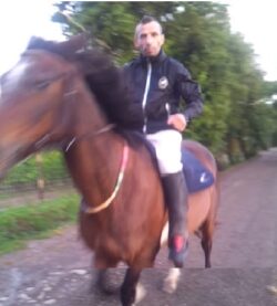 Alberto Ricceri gi&agrave; a cavallo dopo l'infortunio - IL VIDEO DELL'INTERVISTA