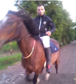 Alberto Ricceri gi&agrave; a cavallo dopo l'infortunio - IL VIDEO DELL'INTERVISTA