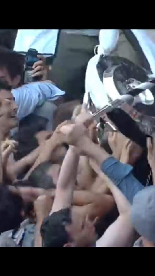 Rubano l'alabarda del drappellone durante il giubilo - LE FOTO