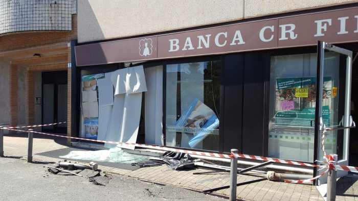 Colpo in Massetana, furto da trentacinquemila euro