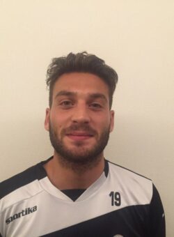 All'intervallo Reggiana Robur sull'1-1: gol di Rondanini