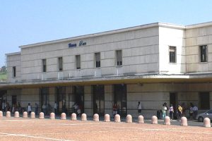 Ancora un arresto per droga alla stazione: polizia blocca spacciatore straniero