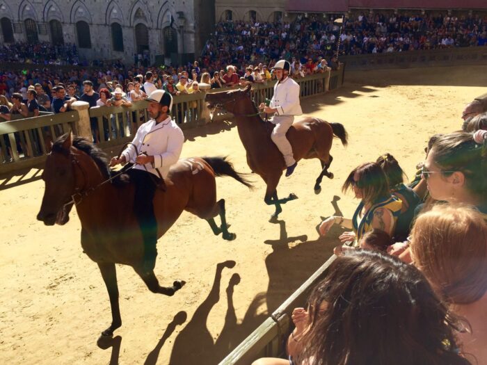 Sapore Baio vince la seconda batteria