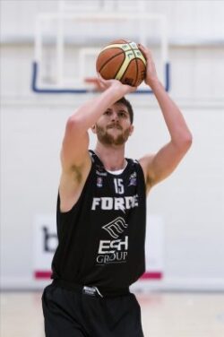 Mens Sana: Zack Wells si aggrega ai biancoverdi per gli allenamenti