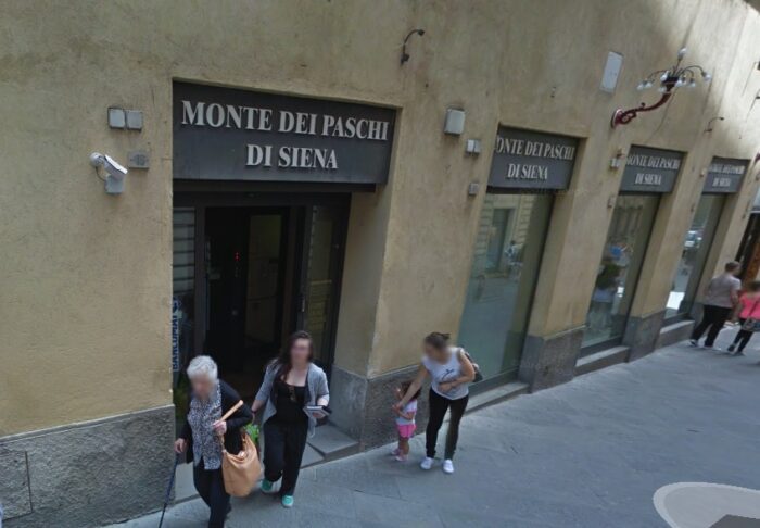 Bancomat Mps clonato nei giorni del Palio