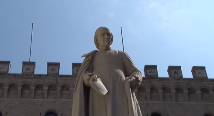 Mps, i soci chiedono 800 milioni di danni