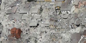 Terremoto, squadra senese all'opera sugli edifici