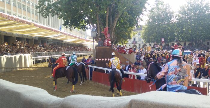 Palio di Asti, i nove in finale