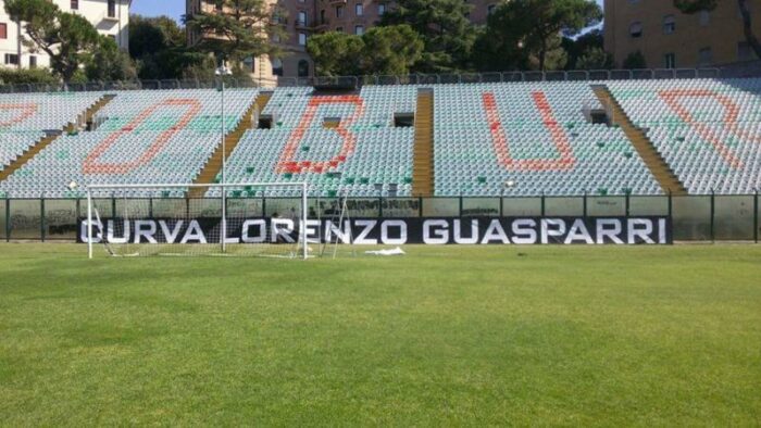 Robur, i tifosi del "Battaglione Boscagli": "Benvenuti armeni, ma quella N vorremmo vederla tolta"