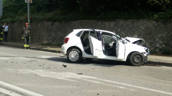 Contrada della Civetta in lutto per la morte della piccola Cristina