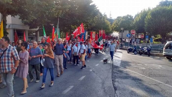 In mille a Chianciano "anticipano" il congresso di Casapound
