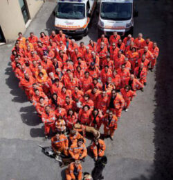 La solidarietà a Siena: si inaugura il Monumento al Volontariato