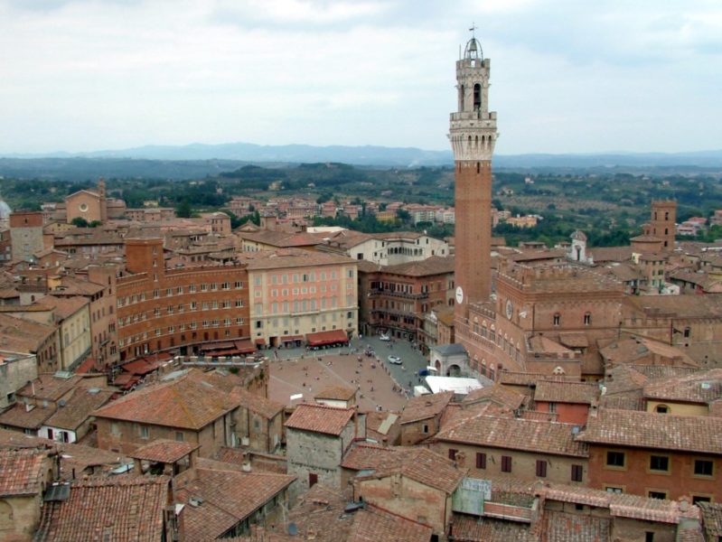 A Siena 1200 case Airbnb: crescita del 27%.