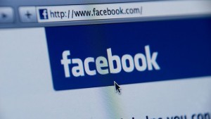 Hacker all'attacco: Facebook cancella il profilo e distrugge anni di ricordi