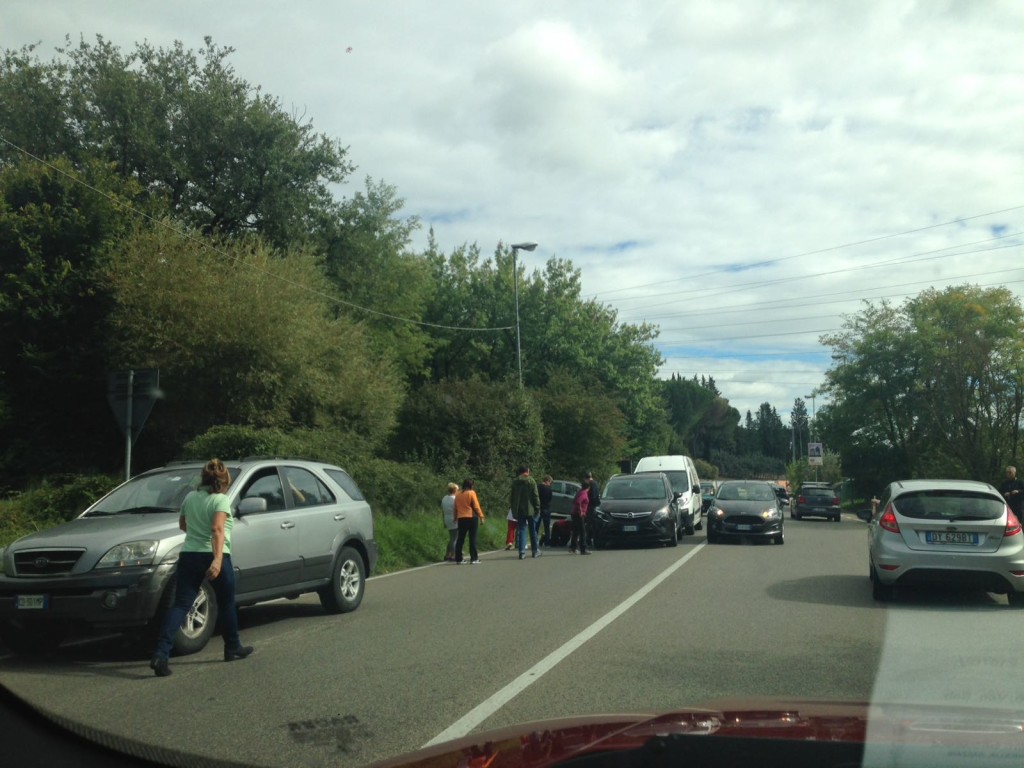 Tamponamento in Massetana, traffico in tilt