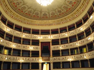 I teatri senesi ripartono in sicurezza con gli spettacoli dal vivo