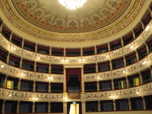 Robur, giovedì presentazione al Teatro dei Rinnovati della squadra e della maglia