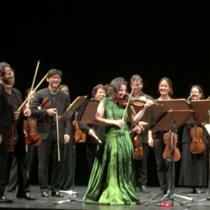 Applausi alla violinista Patricia Kopatchinskaja, alla prima di Micat in Vertice