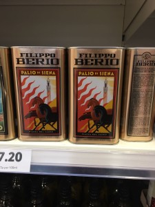 Palio di Siena nei supermercati inglesi: parte la diffida