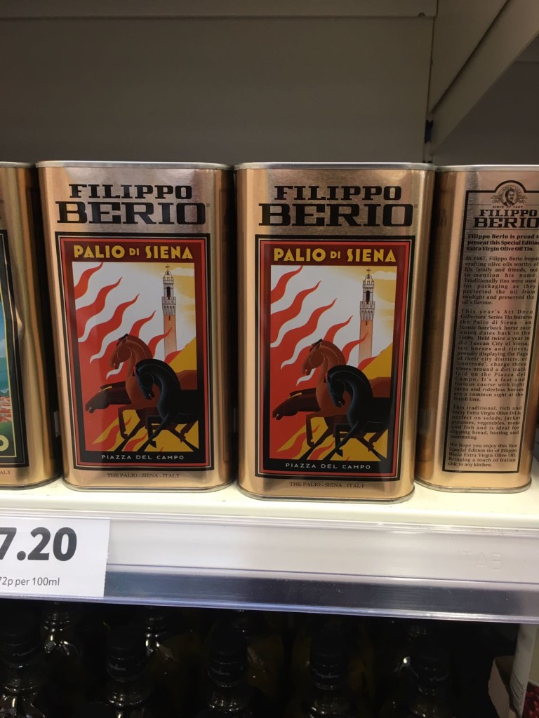 Palio di Siena nei supermercati inglesi: parte la diffida