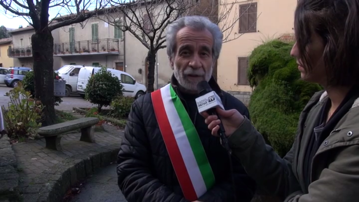 Vivo d'Orcia: il paese senza servizi