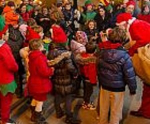 Gnomi, elfi e fate: sabato il corteo dei piccoli delle contrade