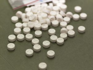 Spaccio di ecstasy vicino alla discoteca