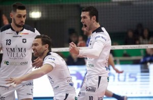 Emma Villas capolista solitaria dopo la vittoria in Puglia