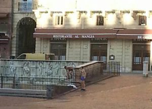 Bagno in Fontegaia di prima mattina
