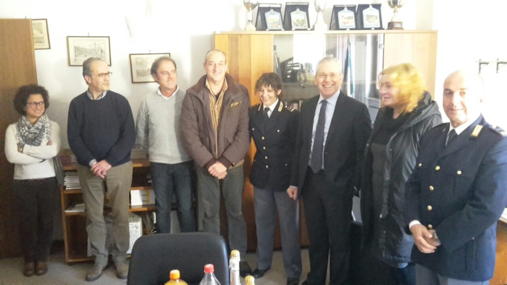 Questore in visita a commissariati e sindaci per gli auguri di Natale