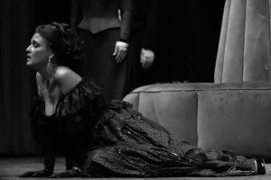 Al Teatro dei Rozzi la grande lirica con Cristina Ferri e Carlo Morini si intreccia alla danza di Irene Stracciati