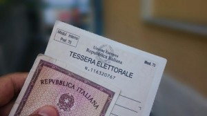 Referendum dei record, tutti in fila per la tessera elettorale
